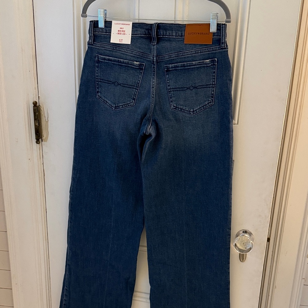 Lucky Brand Women's Sweet Mid Rise Wide Leg Jeans - Picture 2 of 5